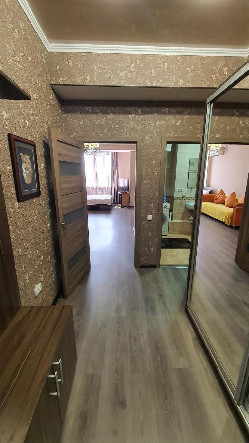 Orange Apartment With Panoramic View Bischkek Exterior foto